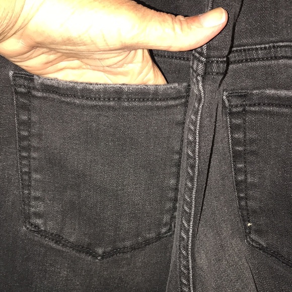 NWT Isabel Maternity Short Shorts - Picture 6 of 10